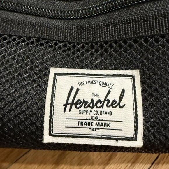 Herschel Supply Company Duffel Bag - Picture 4 of 7
